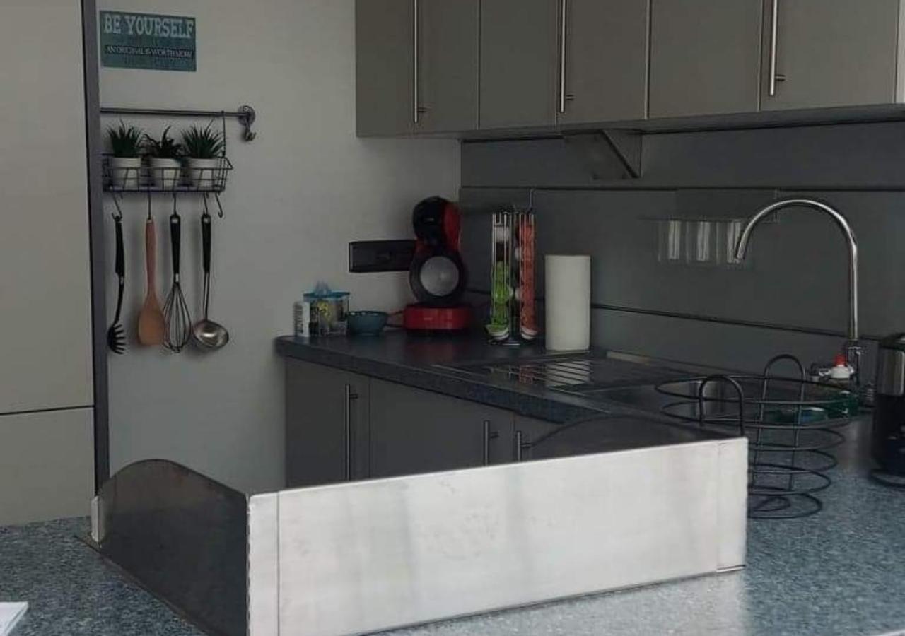 Vakantiewoning - 'T Ouwershuys Opoeteren ภายนอก รูปภาพ